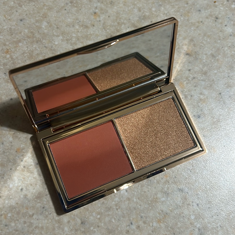 ✨NEW✨Charlotte Tilbury Blush & Glow glide palette